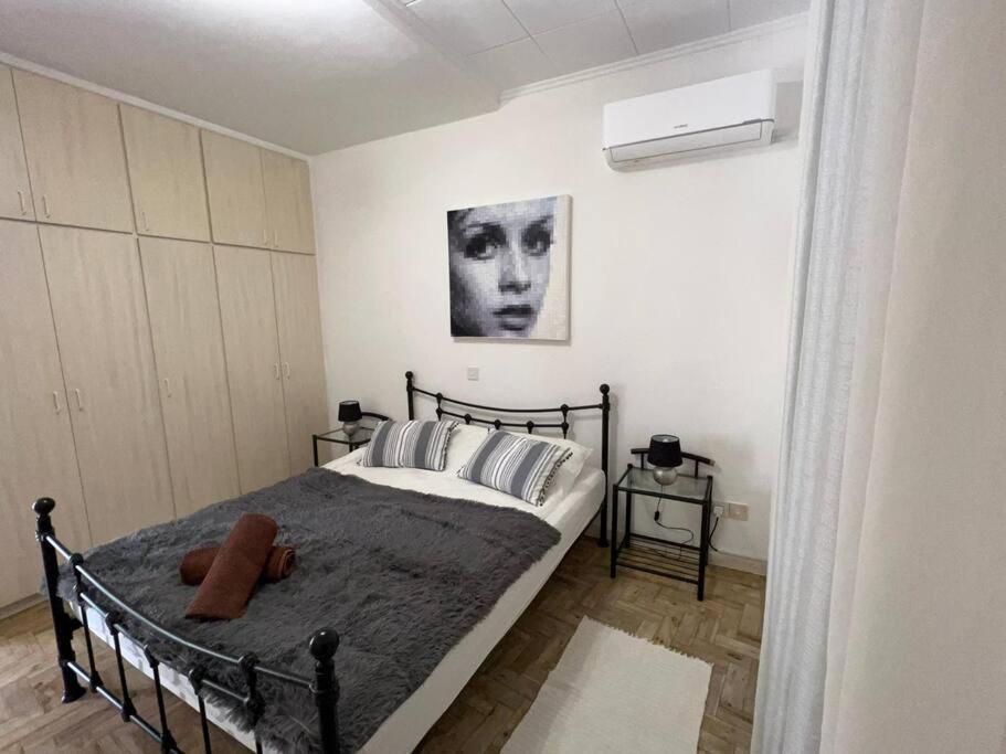 The Best Prime Location Lovely 1 Bedroom Apartment Paphos Luaran gambar